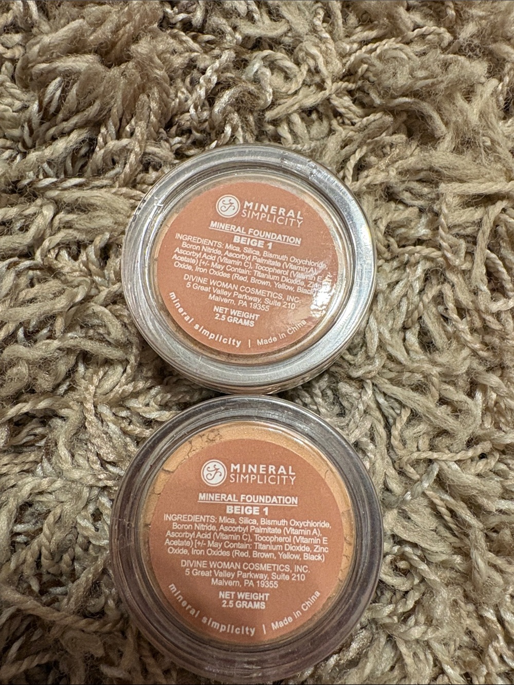 Simplicity Mineral Foundation - Beige & Warm Beige Duo